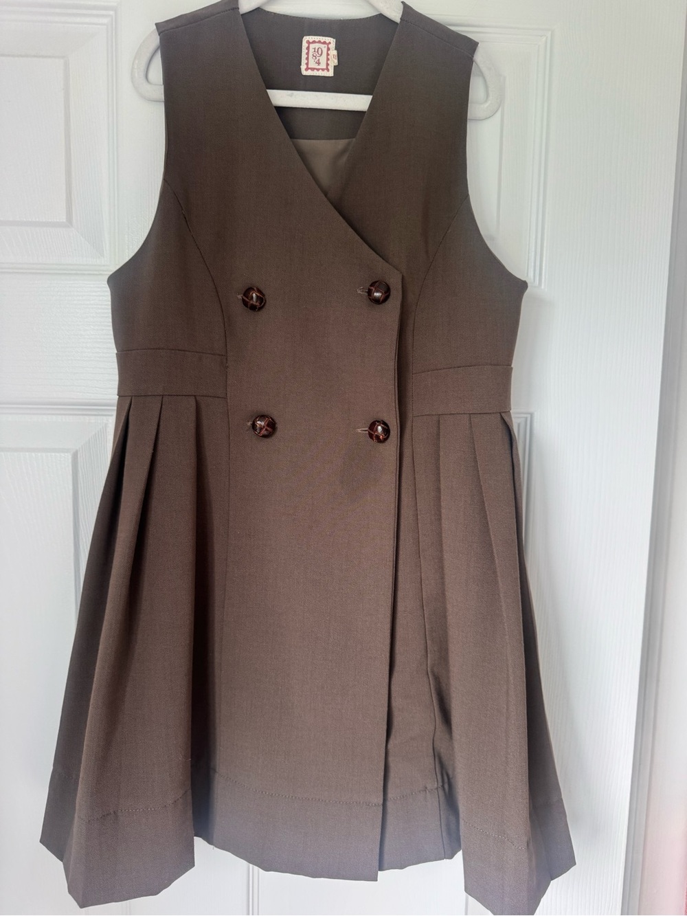 Girls brown Double-Breasted
Pleated Dress- little sister match in closet